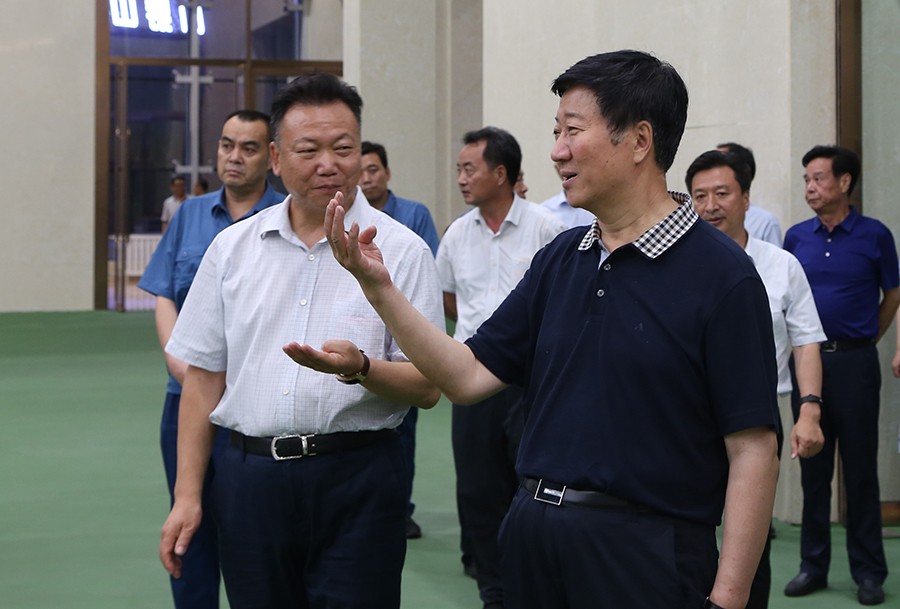 22-2018年6月，省人大常委會黨組書記、副主任王璽玉蒞臨金徽股份視察。.jpg